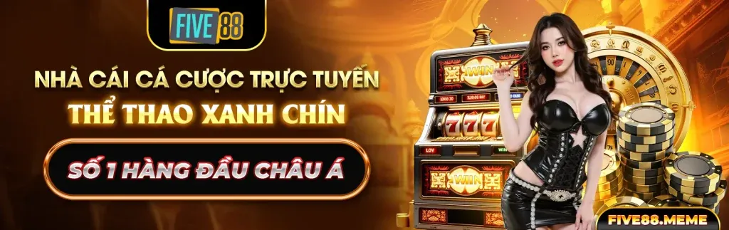Sân vận động với ánh đèn rực rỡ và logo scv288, thể hiện sự phấn khích của cá cược thể thao